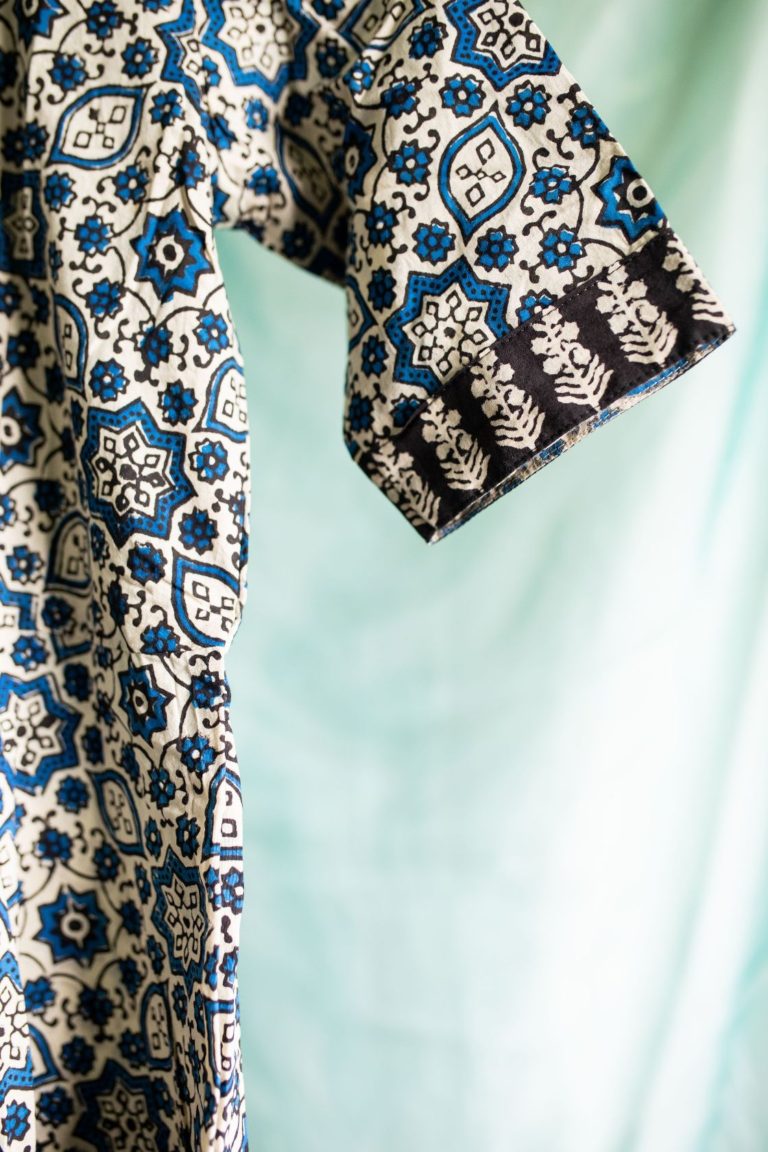Mahi Suit Set – Indigo – Manjal Couture